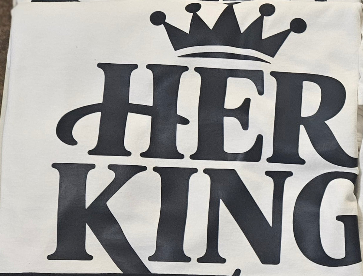 ART_017 - Her King w/crown